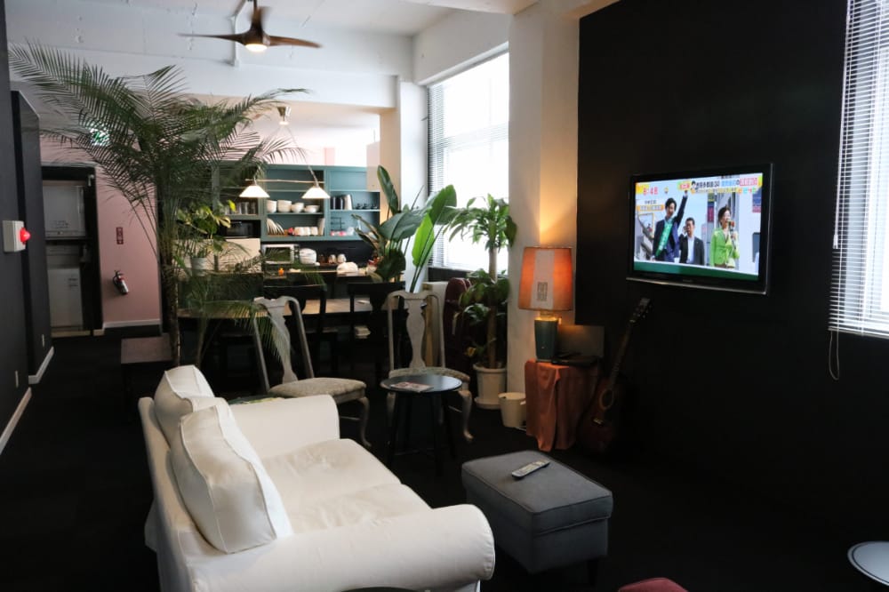 沖繩旅館國際通The LANAI HOSTEL旅遊生活機能超好