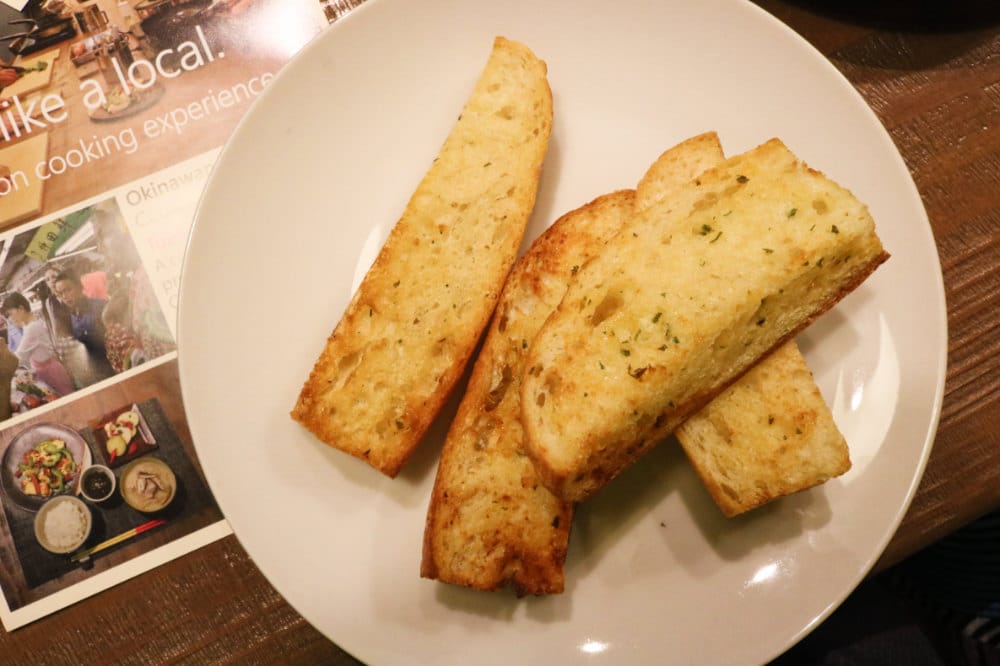 沖繩晚餐吃什麼 Taste of OKINAWA 在地人愛包場餐酒館這一味居酒屋