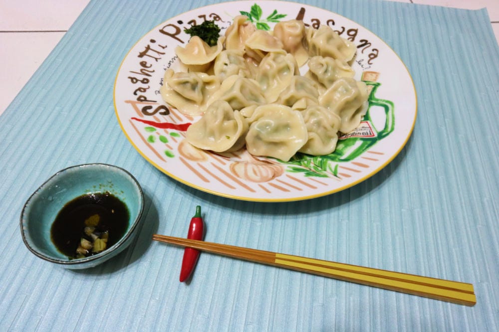 內湖水餃 東湖山河麵館水餃料多平價又耐吃