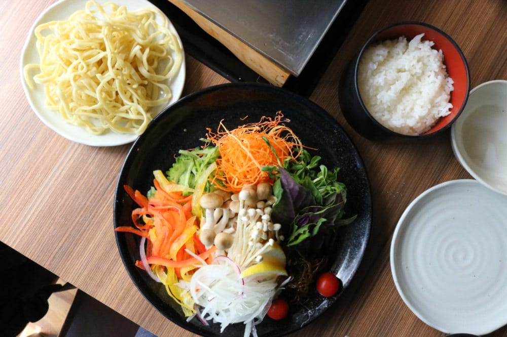 沖繩阿古豬專賣想吃鍋與炸豬排就在 我那霸豚肉店