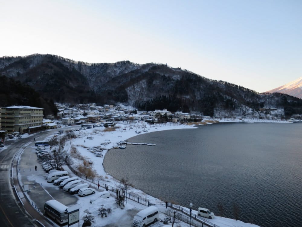 專欄 | 河口湖交通、住宿、行程一篇搞定！ 一覺醒來富士山就在眼前！