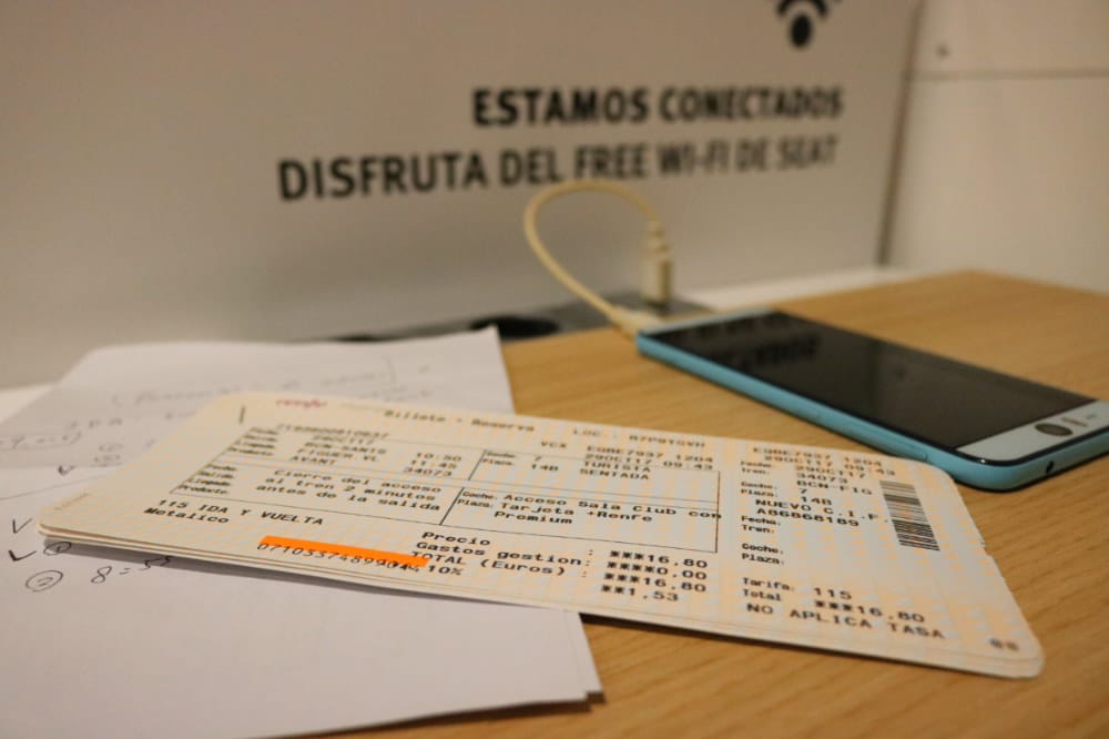 西班牙國鐵購票 巴塞隆納聖徒Sants車站Renfe現場買票搭車