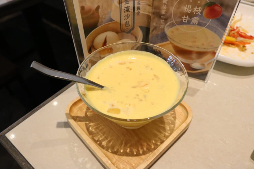 《台中》銅鑼灣文記港式餐廳 脆皮雞港式點心熱炒料多實在