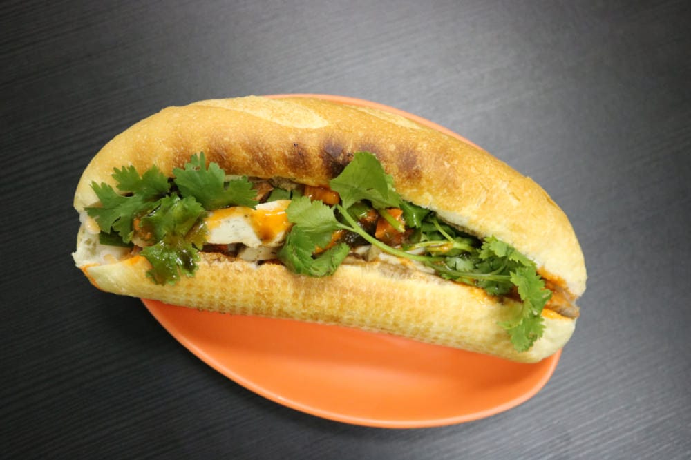 台中市。幸福食堂越式風味平價料理換燒臘