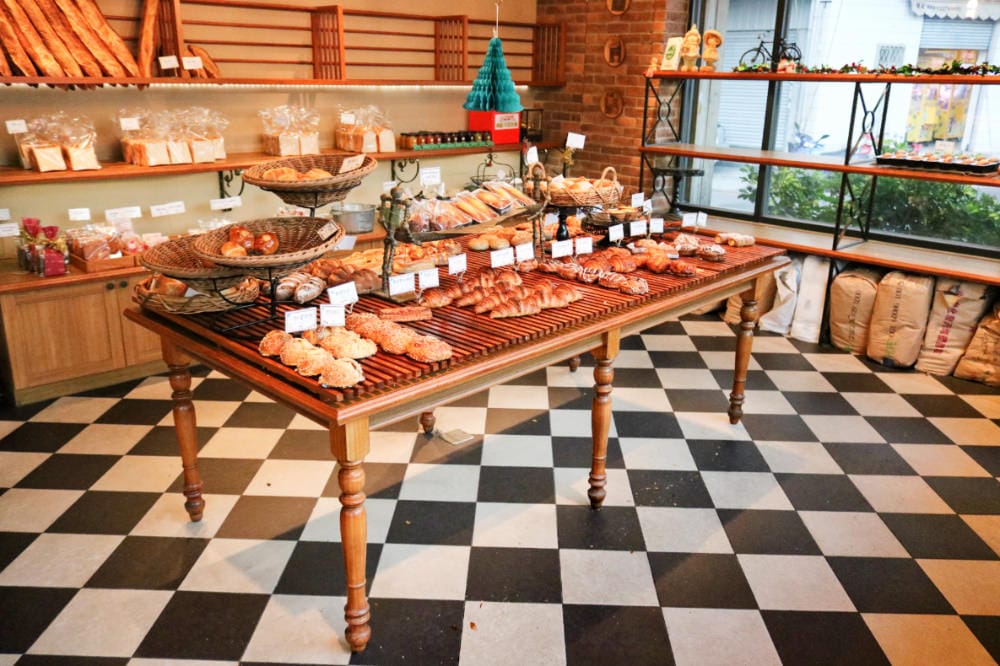 《台中》拉波兒麵包 蜂蜜吐司 可頌太好吃 真材實料人氣麵包 - 第4張圖 《台中》拉波兒麵包 蜂蜜吐司 可頌太好吃 真材實料人氣麵包