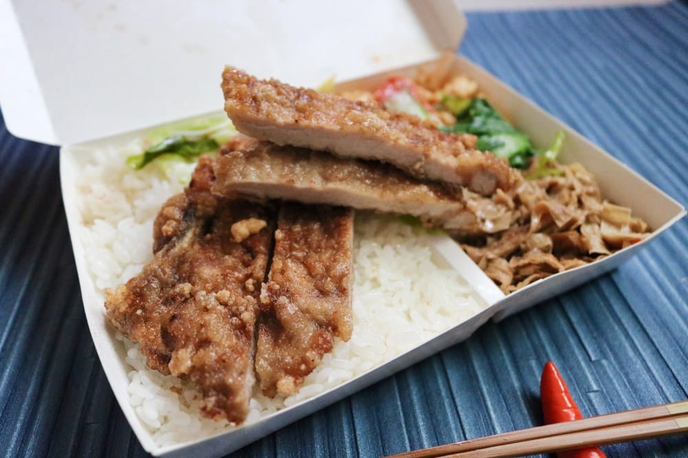 內湖美食 全6連霸肉燥飯 排骨便當雞腿飯東湖週日有開