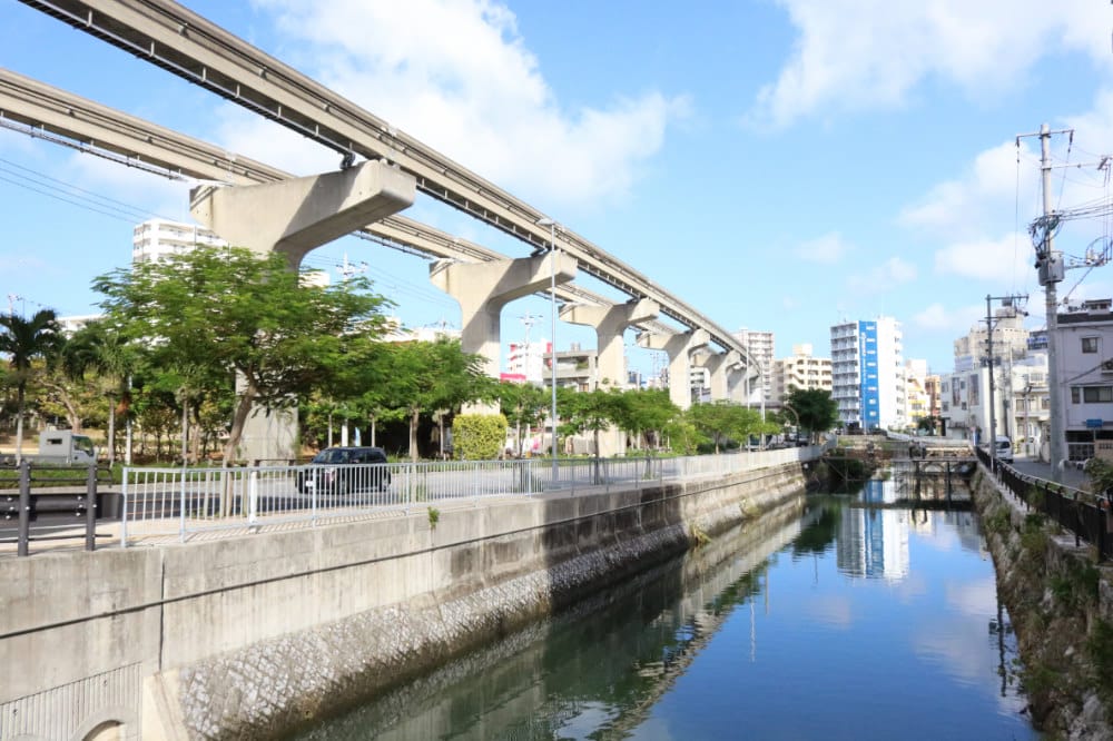 日本上網吃到飽wifi分享器 機場取機沖繩篇