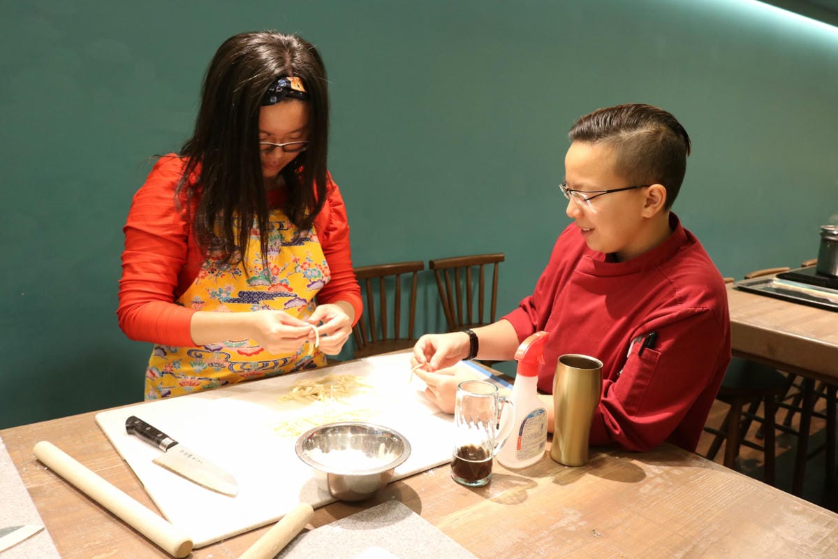 沖繩煮菜體驗Cooking Class 烹飪課 Taste of OKINAWA 手作體驗沖繩麵你也是大廚