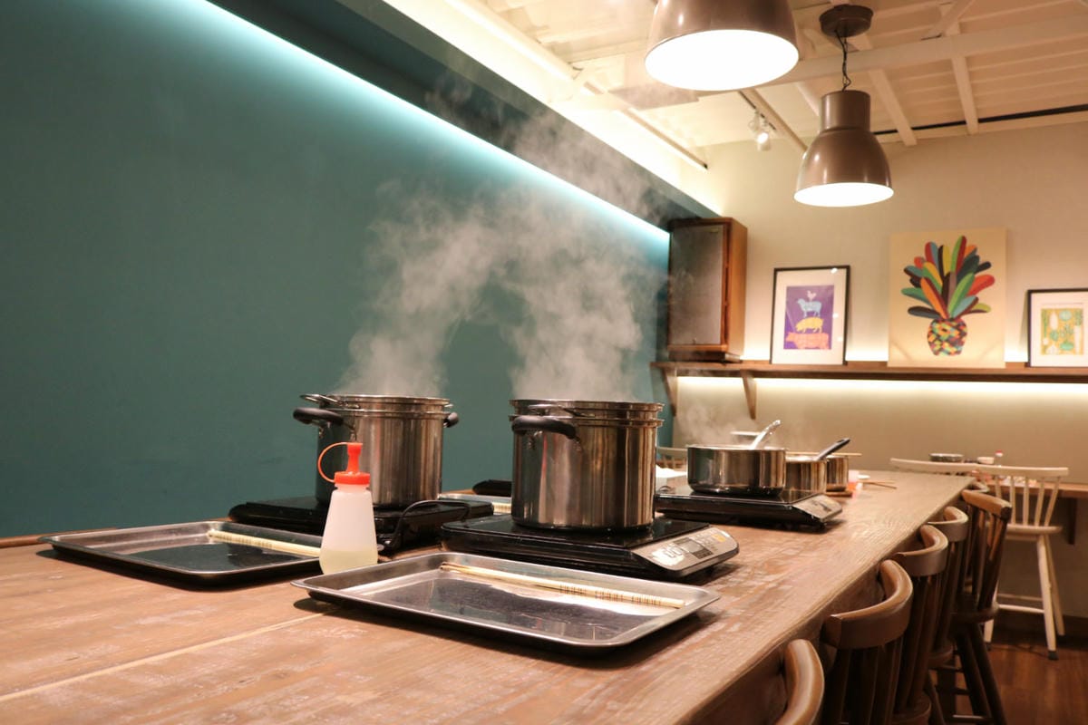 沖繩煮菜體驗Cooking Class 烹飪課 Taste of OKINAWA 手作體驗沖繩麵你也是大廚