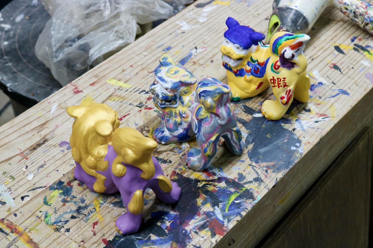 沖繩傳統手藝陶藝 素燒風獅爺著色體驗 親子同樂創意無限 - 第1張圖 沖繩傳統手藝陶藝 素燒風獅爺著色體驗 親子同樂創意無限