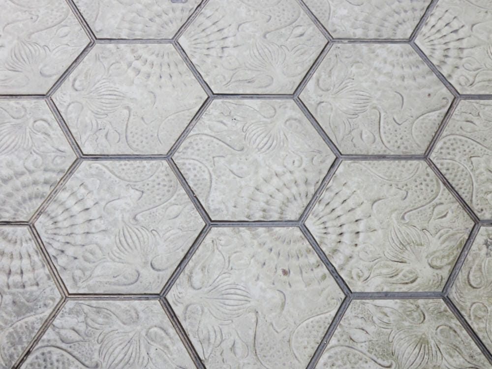 機場寄放行李 巴塞隆納與馬德里機場 行李寄放