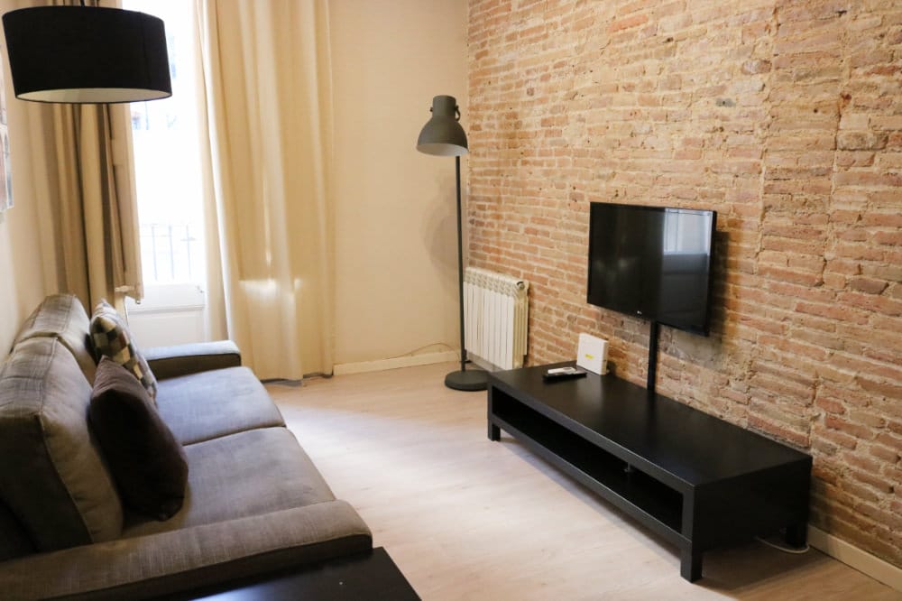 巴塞隆納旅館怎麼選 安全至上擴建區