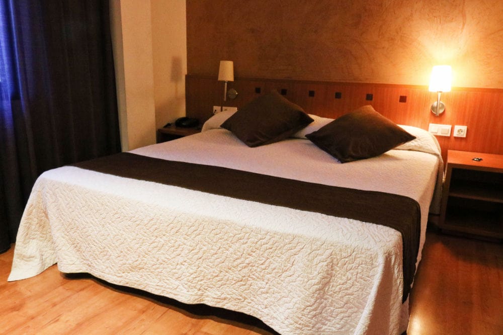 巴塞隆納旅館怎麼選 安全至上擴建區