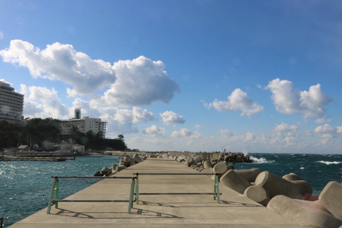 日本和歌山白濱 面海靠山景點美食玩透透 附自駕與巴士