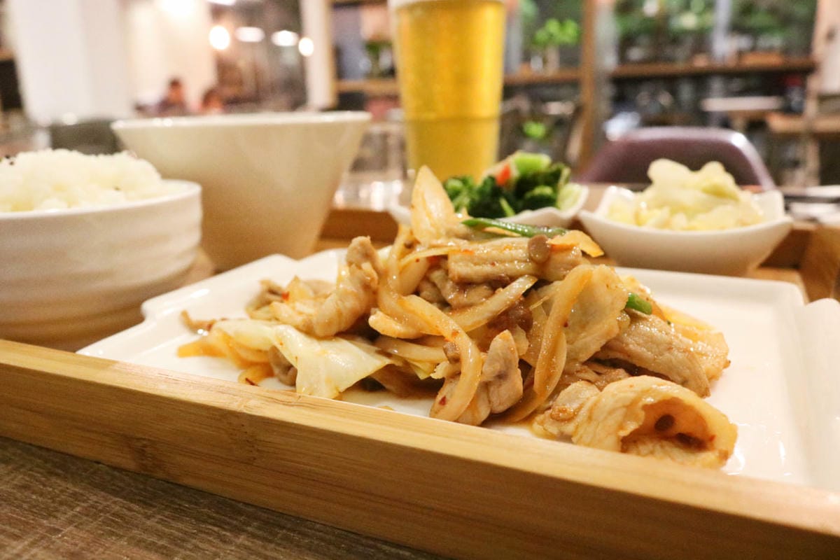 內湖簡餐 喜波廚房 聚餐咖啡懷念的泡沫紅茶簡餐升級版