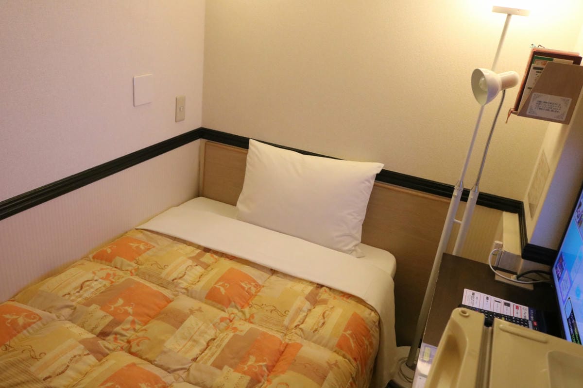 福岡便宜旅館 東横INN博多車站 交通方便免費早餐