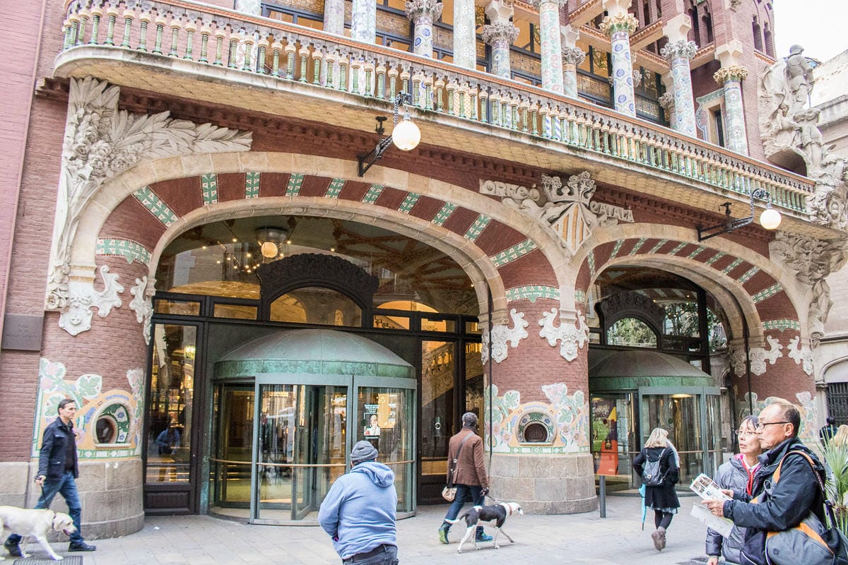 西班牙巴塞隆納自由行花費 小資策略大滿足