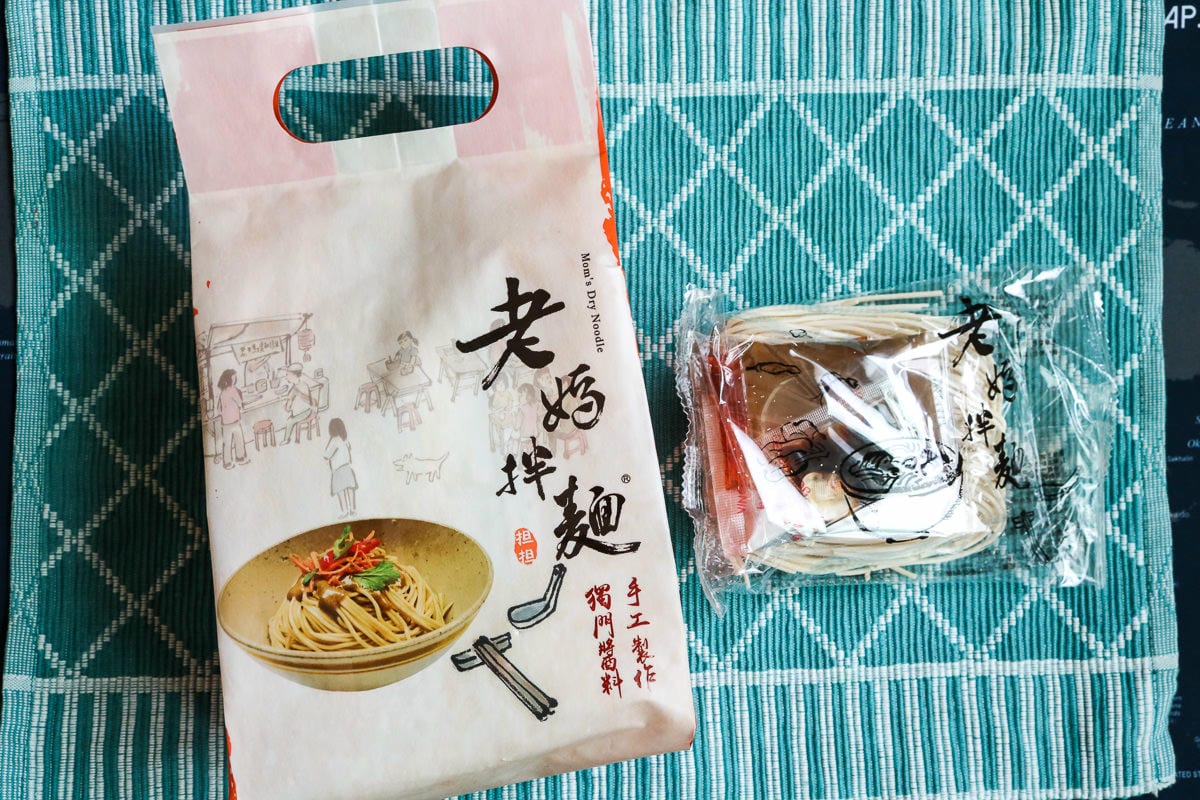 老媽拌麵 老成都擔擔麵 讓美國人瘋狂還賣到缺貨 - 第2張圖 老媽拌麵 老成都擔擔麵 讓美國人瘋狂還賣到缺貨