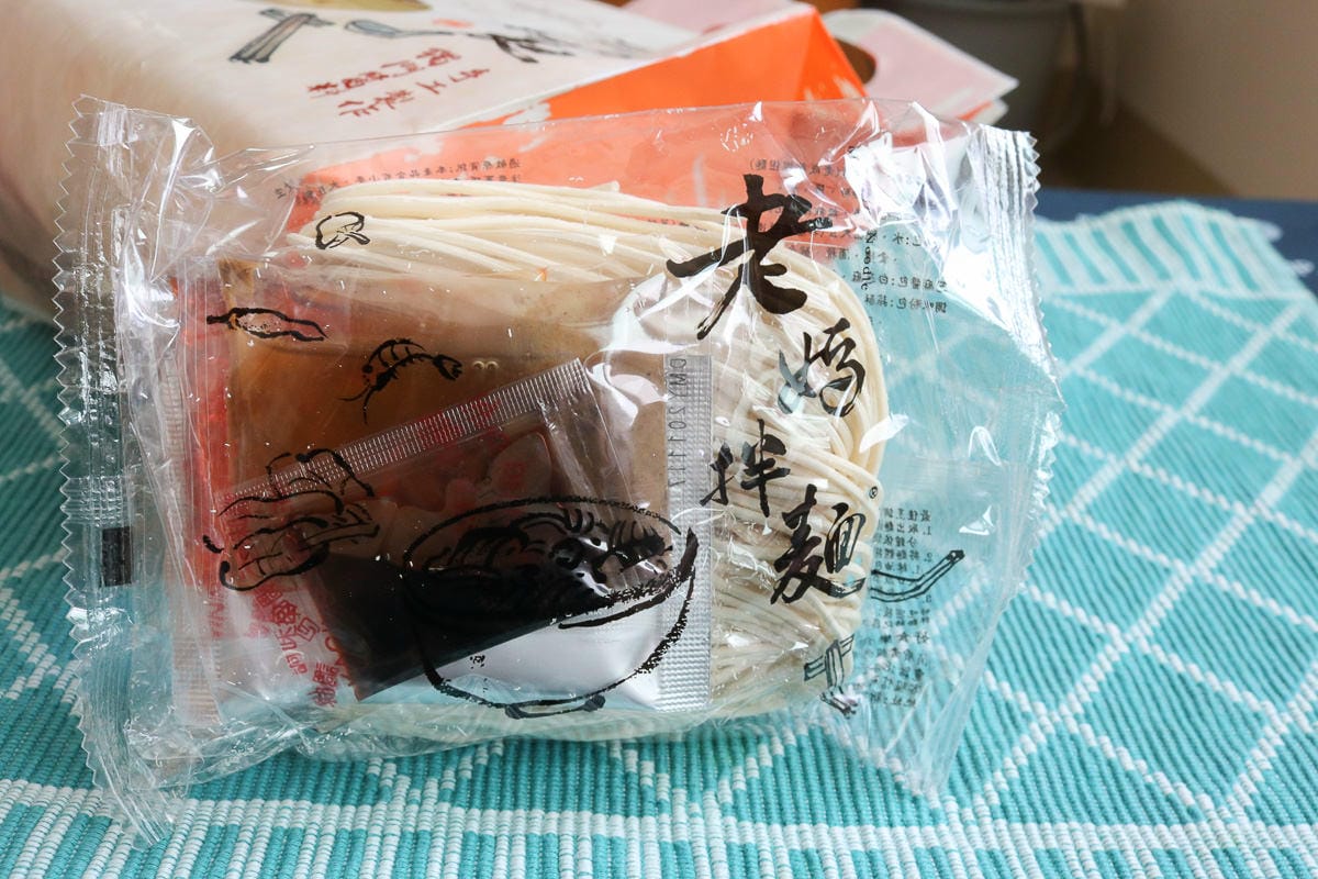 老媽拌麵 老成都擔擔麵 讓美國人瘋狂還賣到缺貨 - 第3張圖 老媽拌麵 老成都擔擔麵 讓美國人瘋狂還賣到缺貨