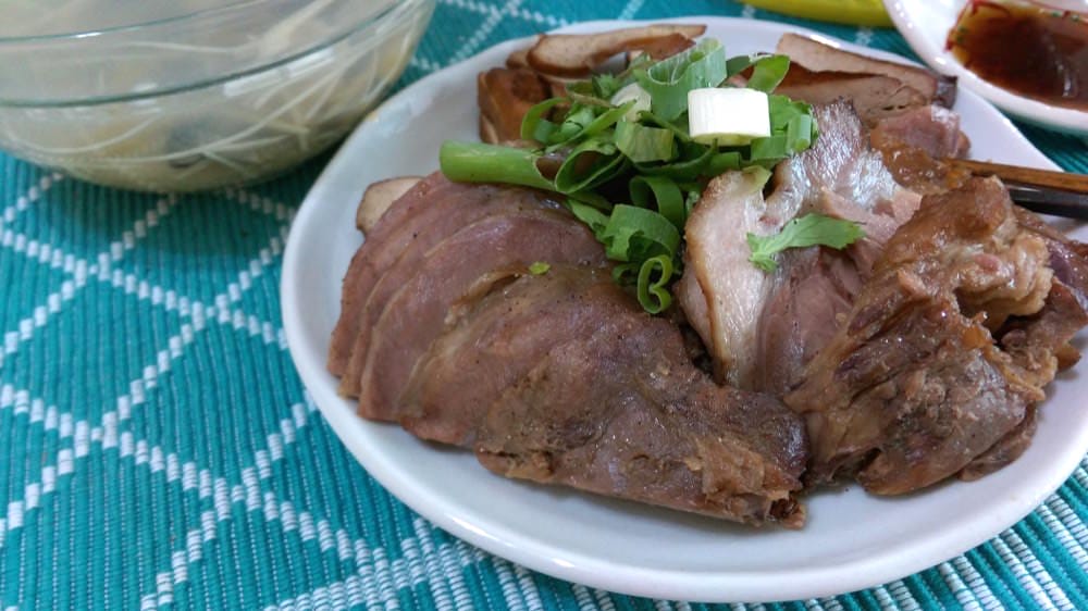 台北市場鼎利滷味捷運北投推薦 私房辣椒醬好吃到飛天可外送宅配可素