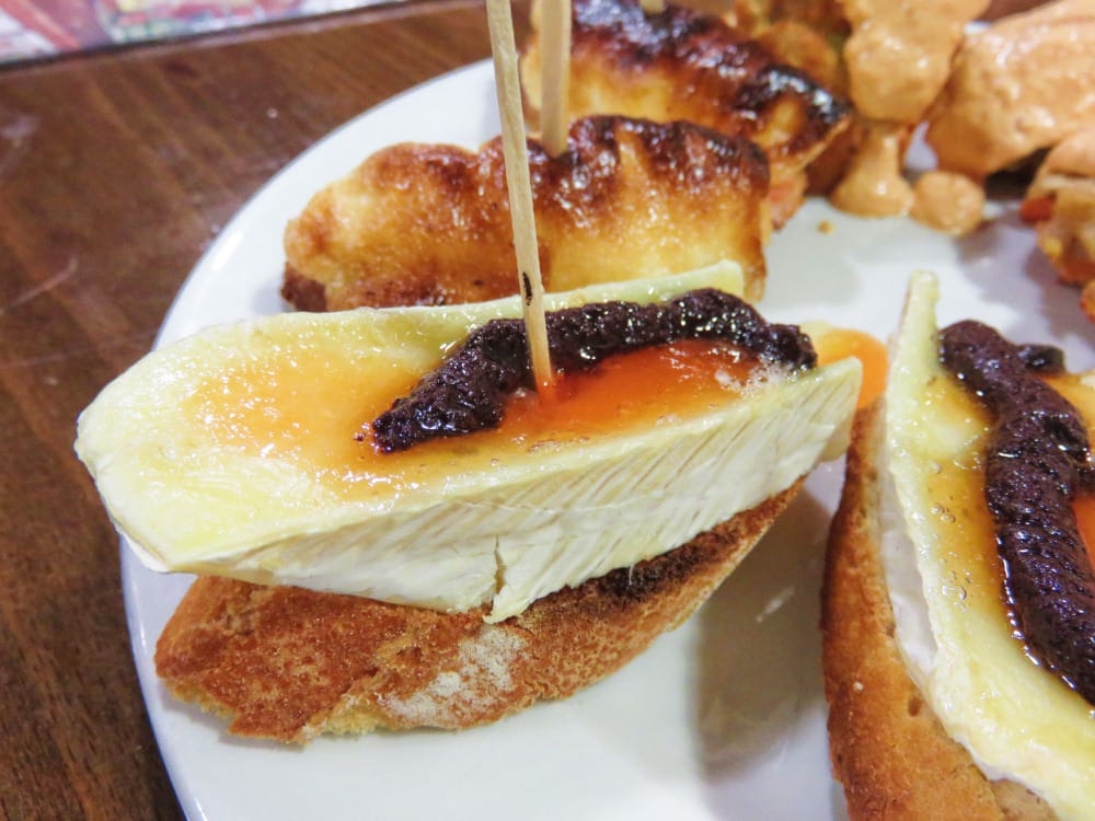 巴塞隆納下酒菜專賣Maitea專吃巴斯克Pinchos