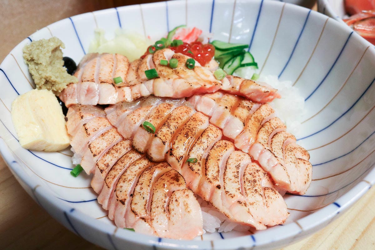 大稻埕永樂市場 漁匠甘霖生魚片蓋飯好手藝