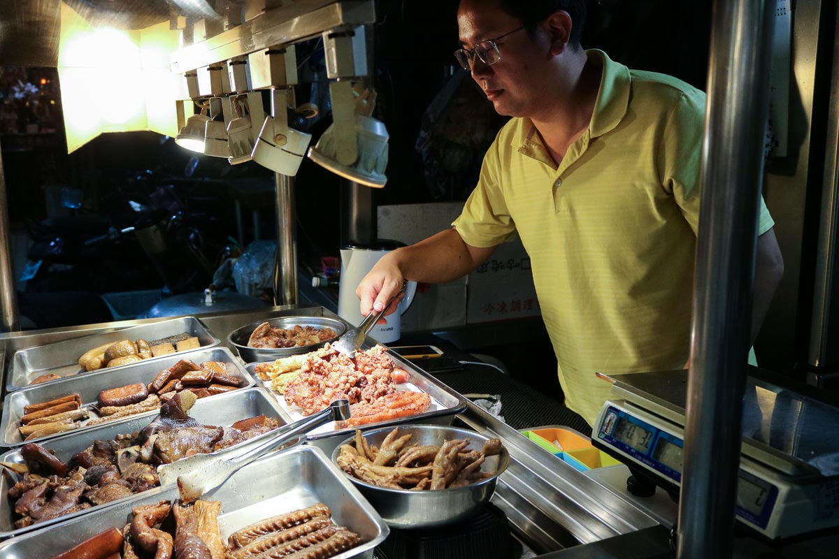 台北市場鼎利滷味捷運北投推薦 私房辣椒醬好吃到飛天可外送宅配可素