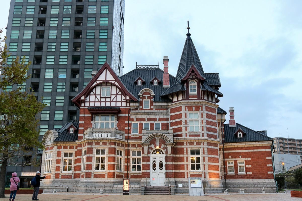 福岡門司港 燒咖哩 春帆樓 關門海峽 唐戶市場 一日遊 - 第6張圖 福岡門司港 燒咖哩 春帆樓 關門海峽 唐戶市場 一日遊