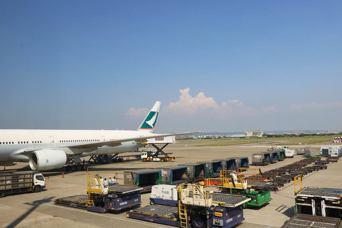 西班牙卡達航空飛歐洲 香港轉杜哈搭乘評價心得