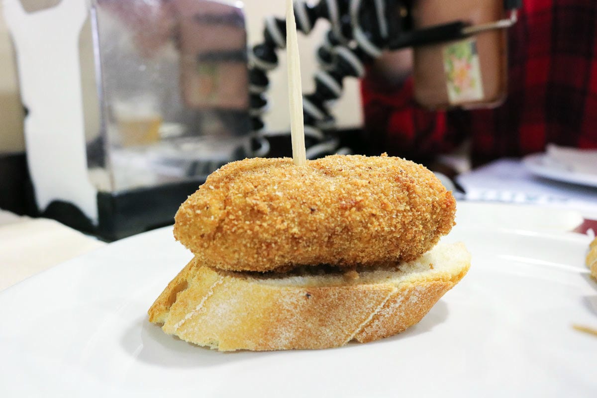 巴塞隆納下酒菜專賣Maitea專吃巴斯克Pinchos