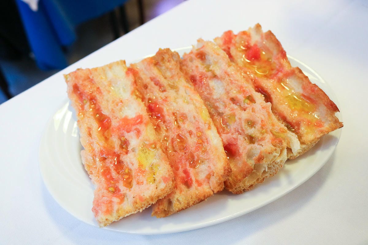 西班牙巴塞隆納海邊吃海鮮燉飯找卡爾巴耶拉Carballeira