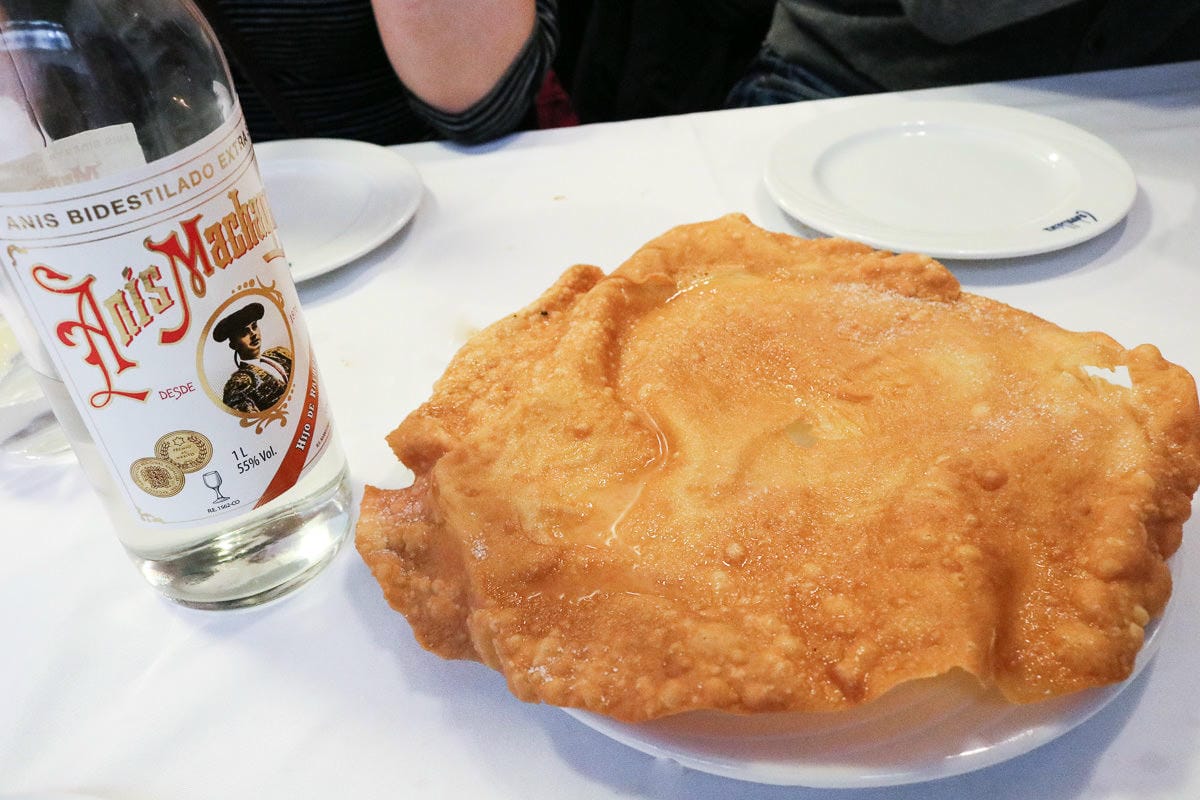 西班牙巴塞隆納海邊吃海鮮燉飯找卡爾巴耶拉Carballeira