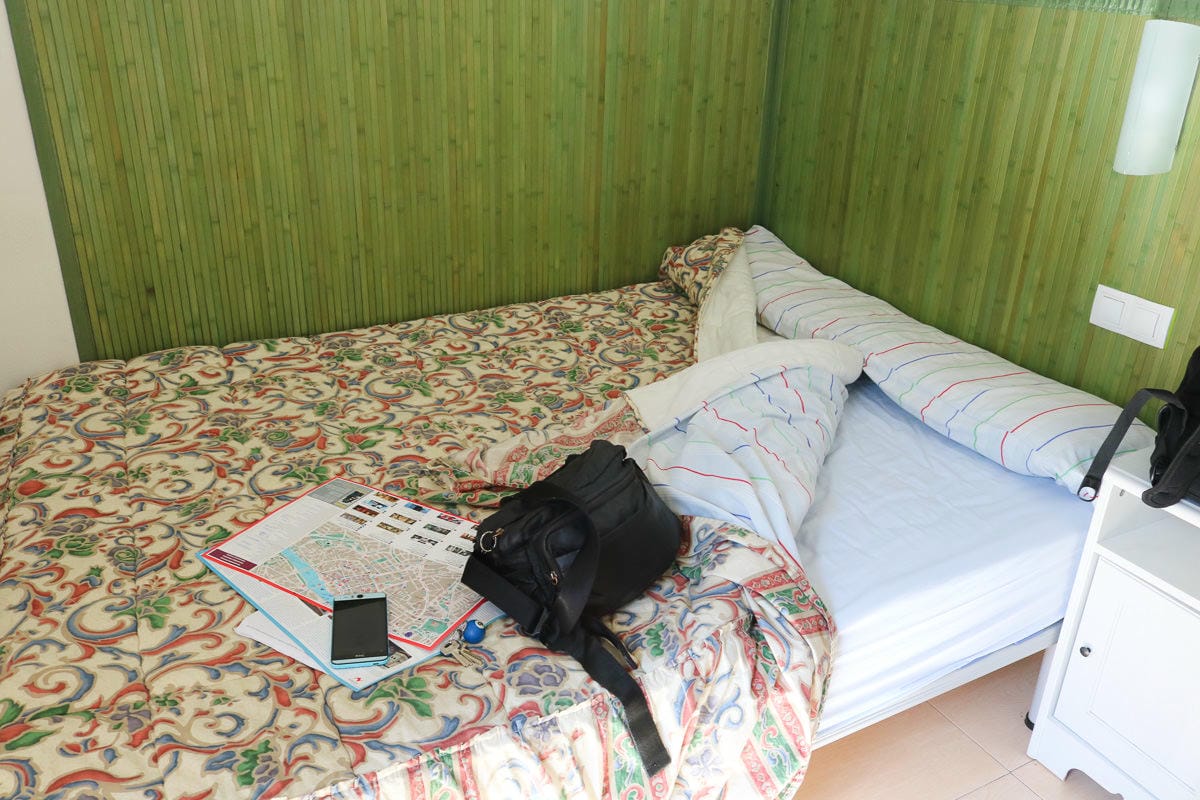 住旅館發現有床蟲怎麼辦 預防床蝨從入住確認開始