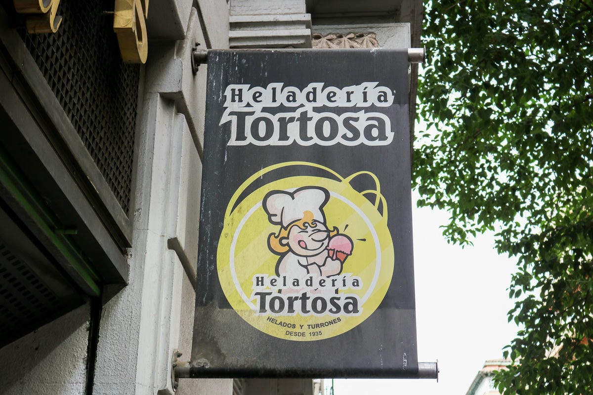 西班牙薩拉戈薩熱門老店冰淇淋Helados Tortosa - 第1張圖 西班牙薩拉戈薩熱門老店冰淇淋Helados Tortosa