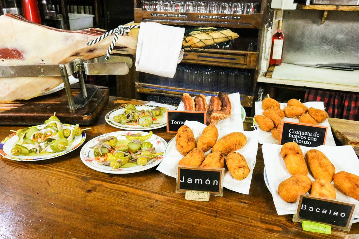 西班牙薩拉戈薩 在地料理羊腿餐廳弗艾葉El Fuelle