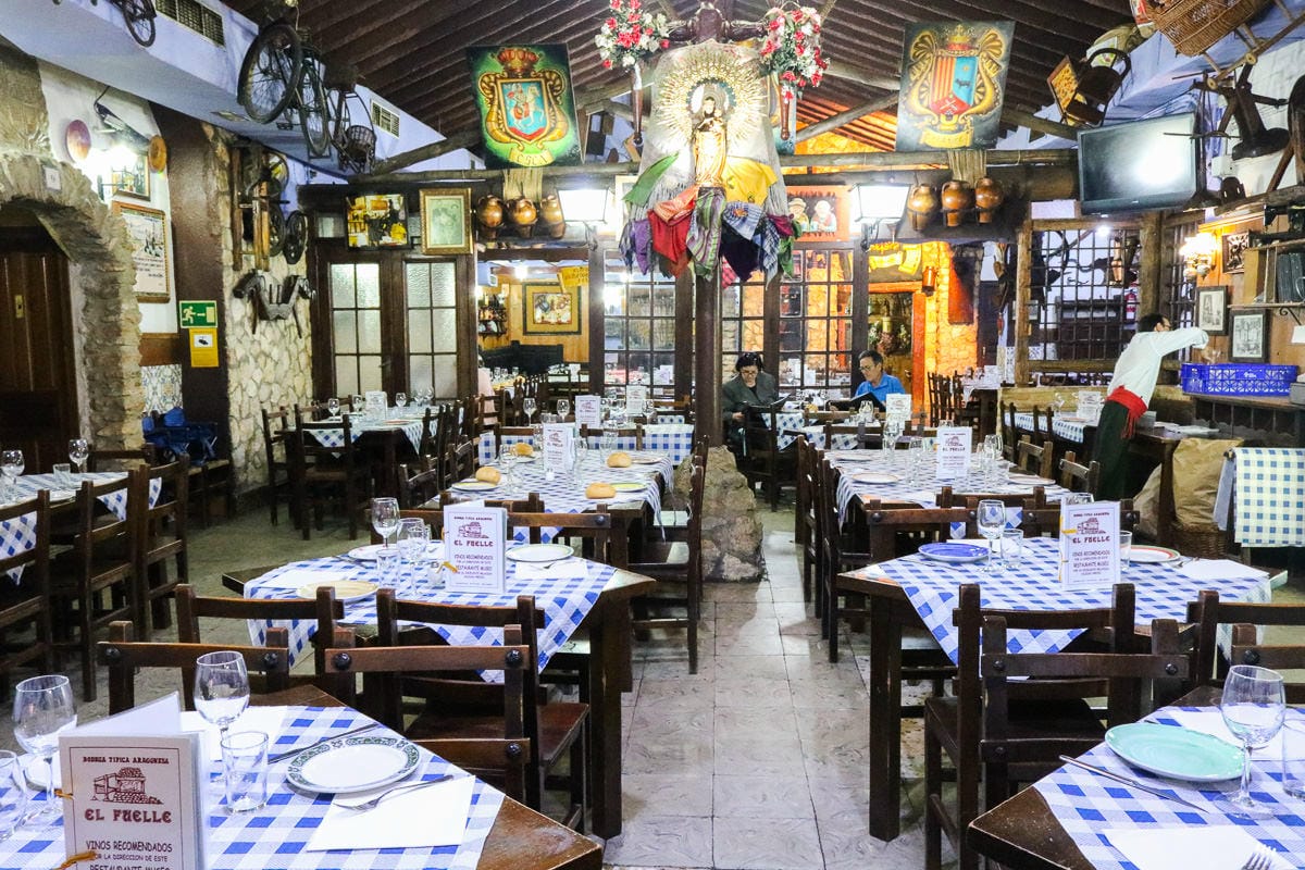 西班牙薩拉戈薩 在地料理羊腿餐廳弗艾葉El Fuelle