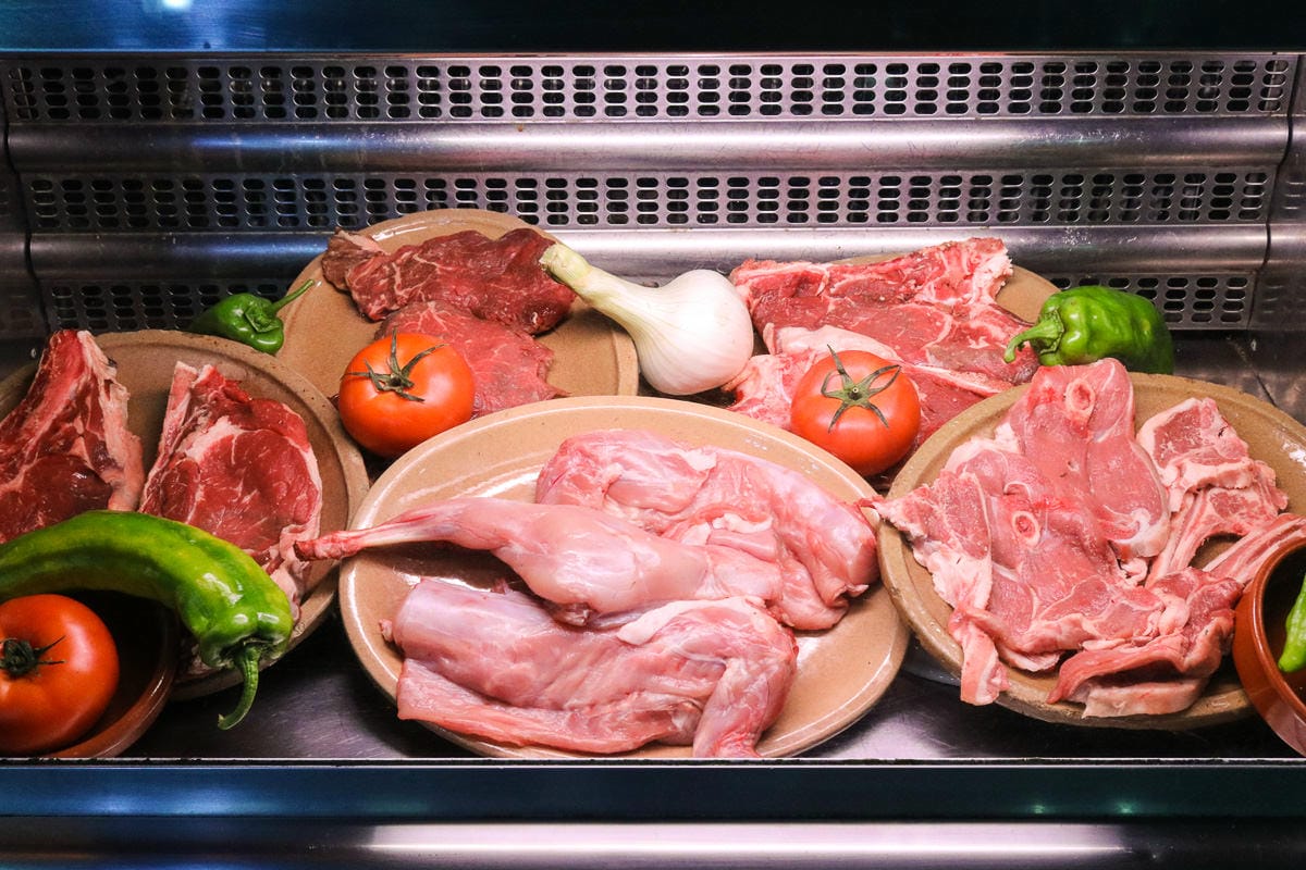 西班牙薩拉戈薩 在地料理羊腿餐廳弗艾葉El Fuelle