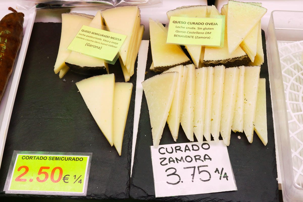 西班牙薩拉戈薩中央市場根本阿拉貢區廚房