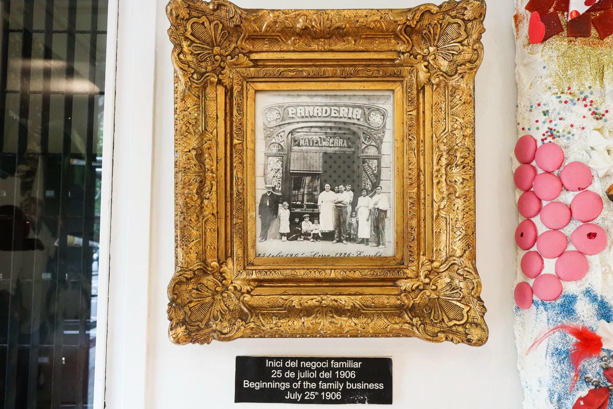 西班牙巴塞隆納甜點Escriba 甜點藝術師百年老店