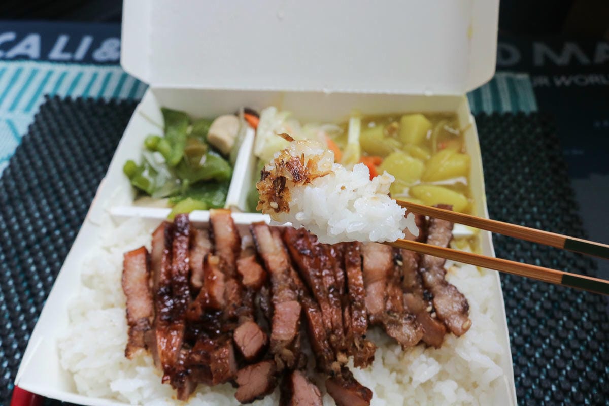 內湖烤肉便當東湖阿杜串燒烤肉飯 推鹹豬肉
