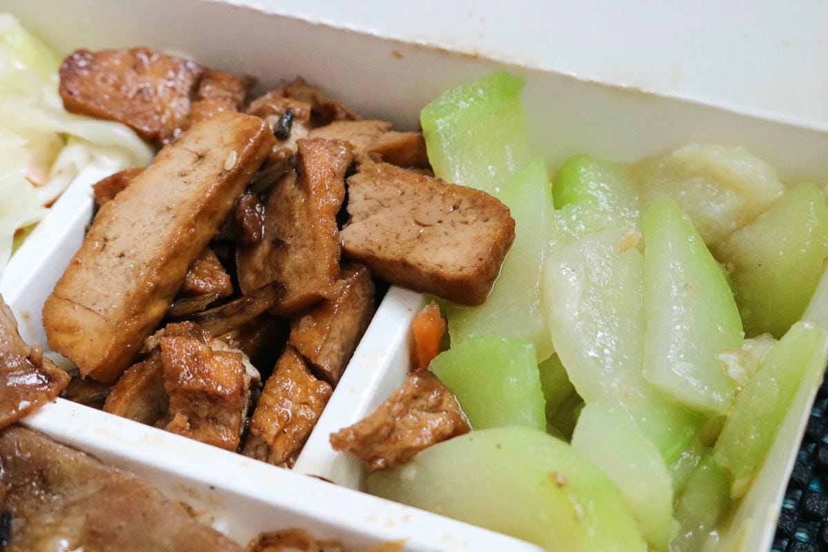 內湖烤肉便當東湖阿杜串燒烤肉飯 推鹹豬肉