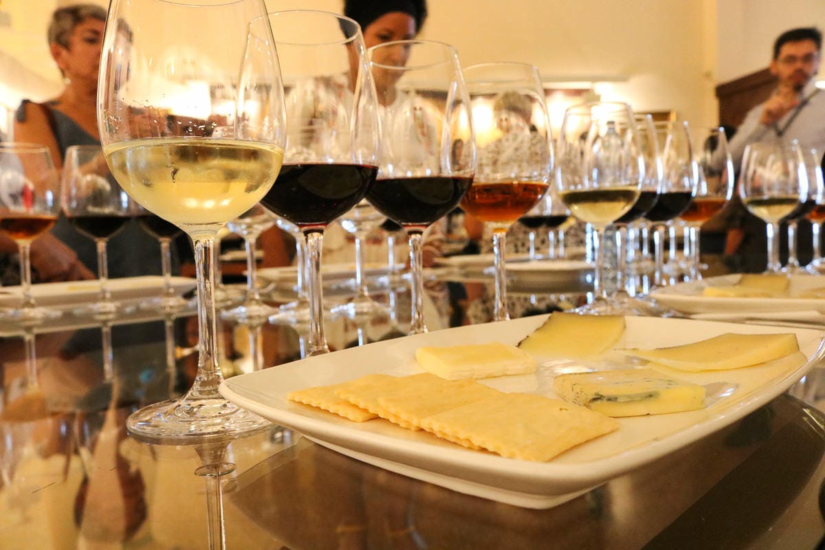 巴塞隆納酒莊一日遊跟著專業喝Cava葡萄酒