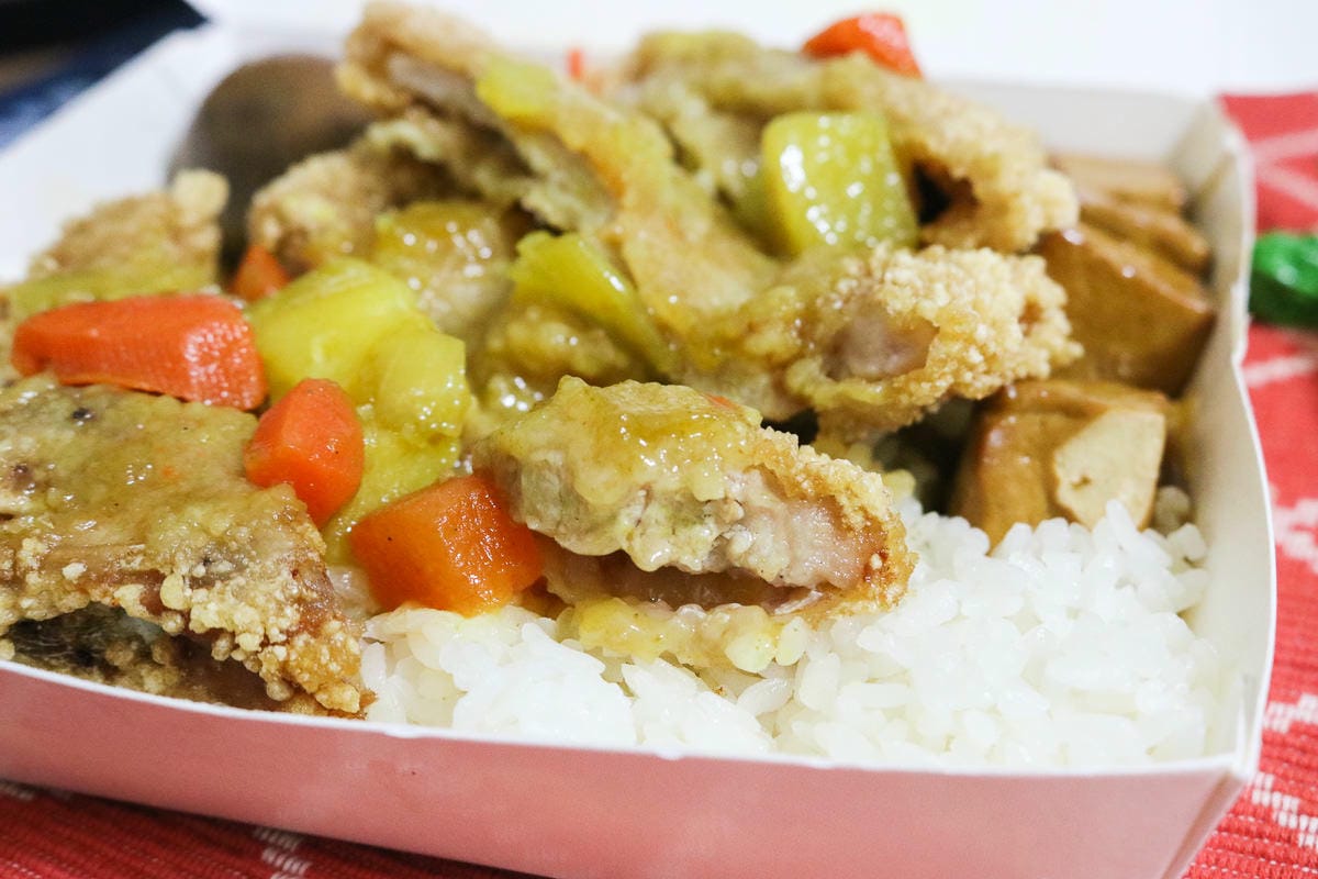 內湖德記盒餐便當鹽酥雞飯 飲料喝到飽