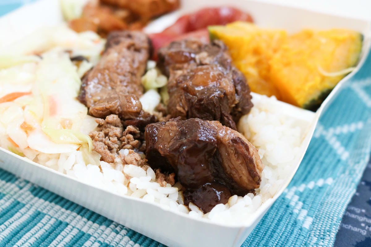 內湖便當紅燒軟骨 東湖軟骨料理王吃軟不吃硬