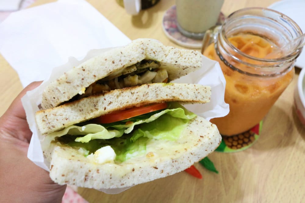 內湖早餐OH YA BBQ炭烤吐司最強美食，碳烤土司江南街之冠