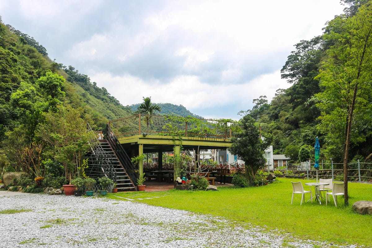 新北馥麗欣咖啡有如遊樂場！世外桃源推薦秘境