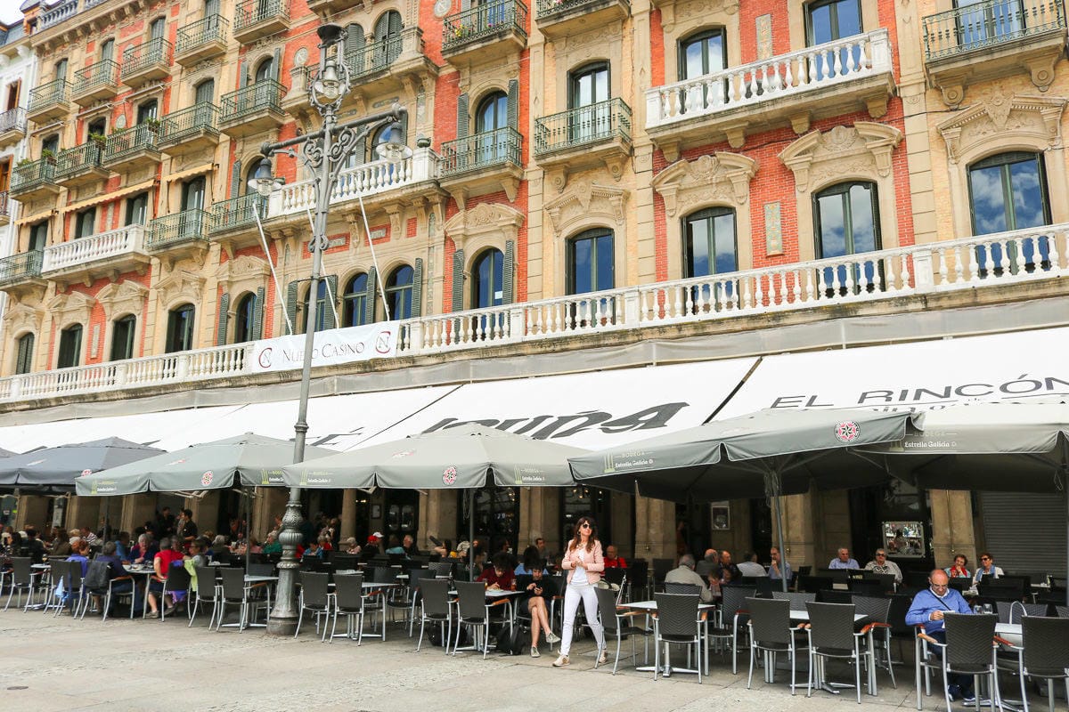 潘普洛納景點 Cafe Iruna海明威筆下的奔牛節真相 - 第5張圖 潘普洛納景點 Cafe Iruna海明威筆下的奔牛節真相