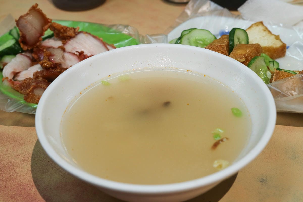 內湖美食 737香菇肉粥早餐紅燒肉配鹹粥免費加湯