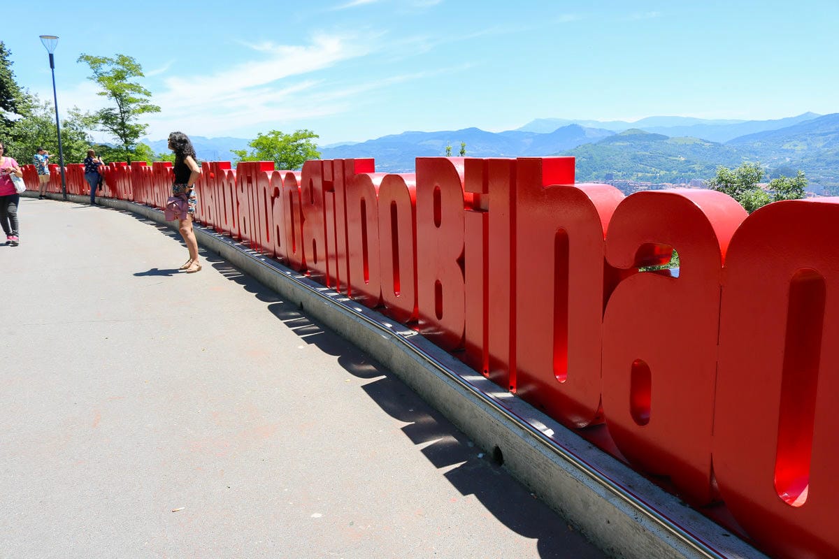 畢爾包纜車Artxanda 百年歷史放眼過去與未來