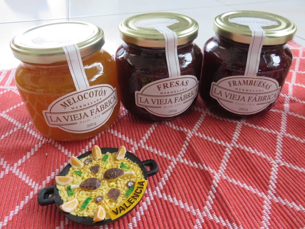 西班牙什麼好買伴手禮戰利品超市各種美味